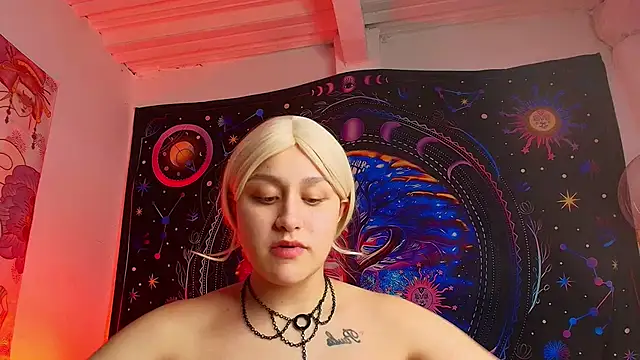 Snapshot of LailaCatt chatting on September 20, 2025, 8:26 am LailaCatt online show from September 20, 2025, 8:26 am