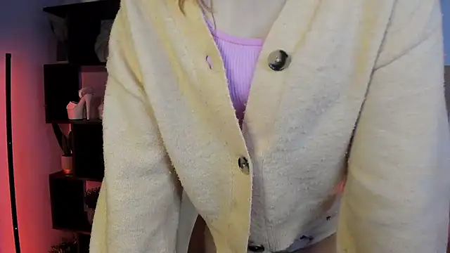 Snapshot of kenzie_x chatting on February 10, 2025, 9:25 am kenzie x online show from February 10, 2025, 9:25 am