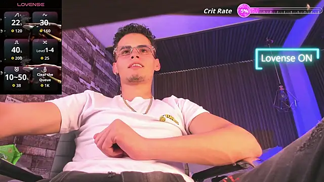 Snapshot of _white_fox_1 chatting on September 28, 2025, 11:32 pm white fox 1 online show from September 28, 2025, 11:32 pm