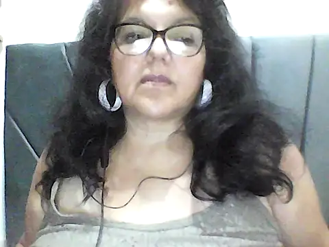 kassandra02 online show from September 24, 2025, 2:59 am