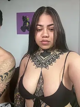 Snapshot of aliensexy chatting on March 2, 2025, 8:50 pm aliensexy online show from March 2, 2025, 8:50 pm