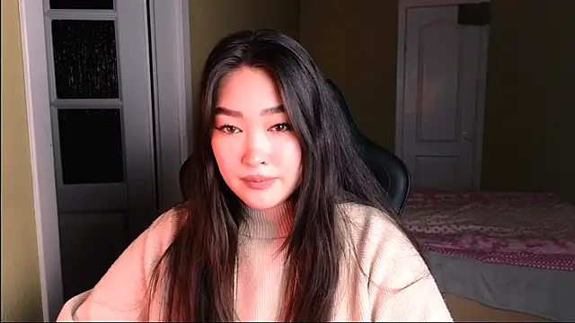 Snapshot of Erica_Wayne chatting on January 28, 2025, 5:24 pm Erica Wayne online show from January 28, 2025, 5:24 pm