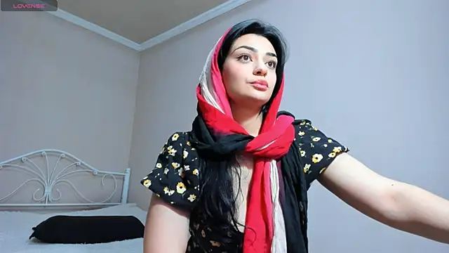 Snapshot of _cleopattra_ chatting on December 23, 2024, 4:28 pm cleopattra online show from December 23, 2024, 4:28 pm