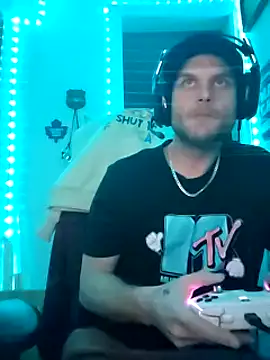 Snapshot of GeneralXMillyX chatting on January 10, 2025, 4:33 am GeneralXMillyX online show from January 10, 2025, 4:33 am