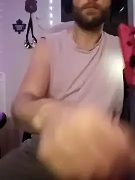 Snapshot of GeneralXMillyX chatting on March 4, 2025, 2:27 am GeneralXMillyX online show from March 4, 2025, 2:27 am