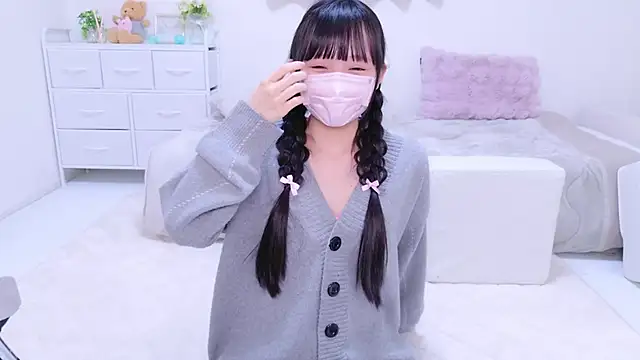 Snapshot of 86_haru chatting on December 21, 2024, 2:26 pm 86 haru online show from December 21, 2024, 2:26 pm