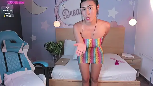 Snapshot of violetta_mendoza_ chatting on February 1, 2025, 10:44 pm violetta mendoza  online show from February 1, 2025, 10:44 pm