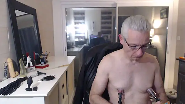 Snapshot of Goduleur69 chatting on January 14, 2025, 7:11 pm Goduleur69 online show from January 14, 2025, 7:11 pm