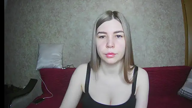 Snapshot of ElllaNuar chatting on March 11, 2025, 3:26 am ElllaNuar online show from March 11, 2025, 3:26 am