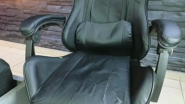 Snapshot of Lilith_Zen chatting on January 25, 2025, 9:47 am Lilith Zen online show from January 25, 2025, 9:47 am