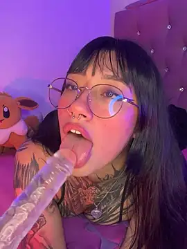 Snapshot of Akari1_Mischief chatting on March 15, 2025, 8:26 am Akari1 Mischief online show from March 15, 2025, 8:26 am