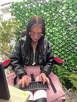 Snapshot of Isabella_21x chatting on January 17, 2025, 12:31 pm Isabella 21x online show from January 17, 2025, 12:31 pm