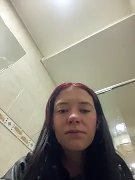 Snapshot of Isabella_21x chatting on January 22, 2025, 12:27 pm Isabella 21x online show from January 22, 2025, 12:27 pm
