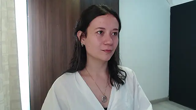 Snapshot of lanna_1878 chatting on December 18, 2024, 5:00 pm lanna 1878 online show from December 18, 2024, 5:00 pm