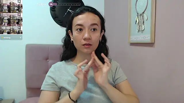 Snapshot of lanna_1878 chatting on January 30, 2025, 1:42 pm lanna 1878 online show from January 30, 2025, 1:42 pm