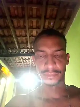 Snapshot of Ursonego chatting on November 2, 2025, 7:55 am Ursonego online show from November 2, 2025, 7:55 am