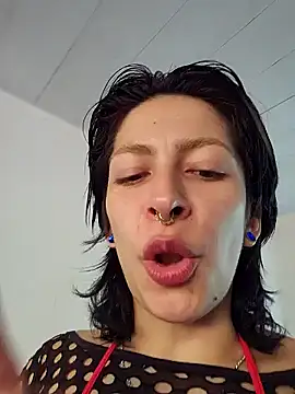 Snapshot of xmoira3x chatting on December 29, 2024, 7:11 pm xmoira3x online show from December 29, 2024, 7:11 pm