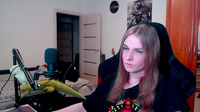 Snapshot of stellablondy chatting on February 24, 2025, 5:20 pm stellablondy online show from February 24, 2025, 5:20 pm