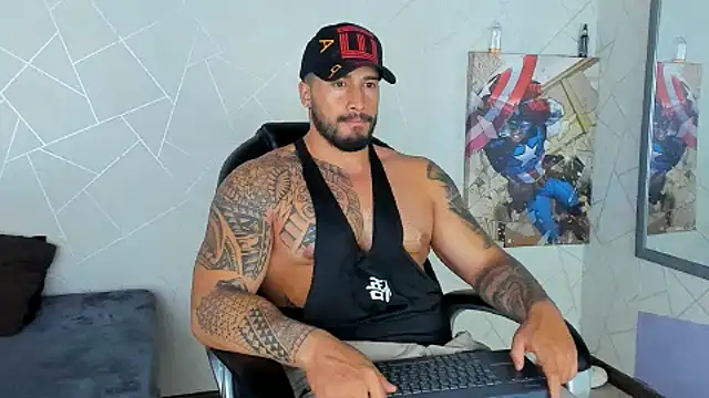 Snapshot of Cristian_Walker chatting on January 9, 2025, 3:23 pm Cristian Walker online show from January 9, 2025, 3:23 pm