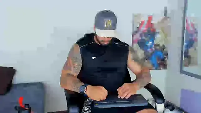 Snapshot of Cristian_Walker chatting on January 10, 2025, 3:58 pm Cristian Walker online show from January 10, 2025, 3:58 pm