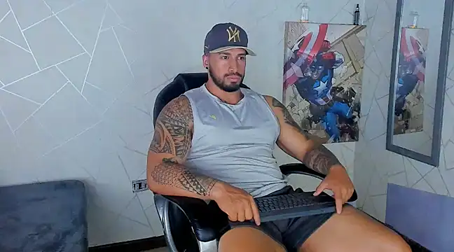 Snapshot of Cristian_Walker chatting on January 25, 2025, 2:58 pm Cristian Walker online show from January 25, 2025, 2:58 pm