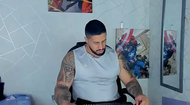Snapshot of Cristian_Walker chatting on March 10, 2025, 12:15 pm Cristian Walker online show from March 10, 2025, 12:15 pm