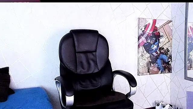Snapshot of Cristian_Walker chatting on October 1, 2025, 11:00 pm Cristian Walker online show from October 1, 2025, 11:00 pm