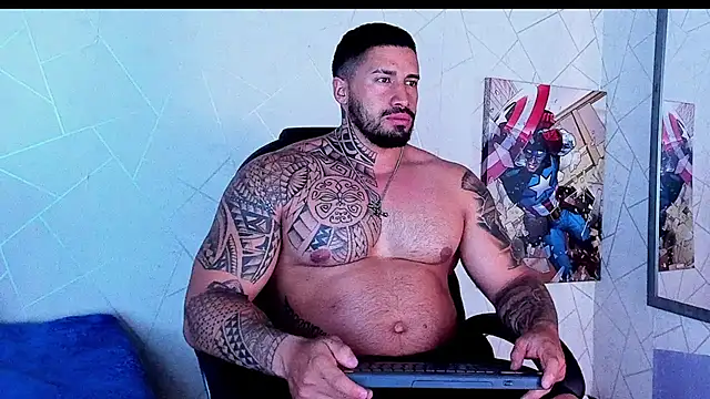 Snapshot of Cristian_Walker chatting on October 15, 2025, 10:04 am Cristian Walker online show from October 15, 2025, 10:04 am