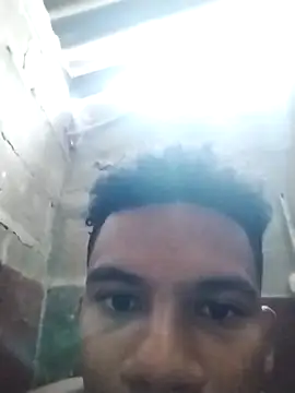 Snapshot of Gutierrez6383 chatting on March 20, 2025, 10:07 pm Gutierrez6383 online show from March 20, 2025, 10:07 pm