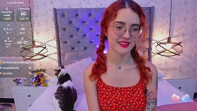 Snapshot of MiaWinx chatting on January 31, 2025, 4:14 am MiaWinx online show from January 31, 2025, 4:14 am