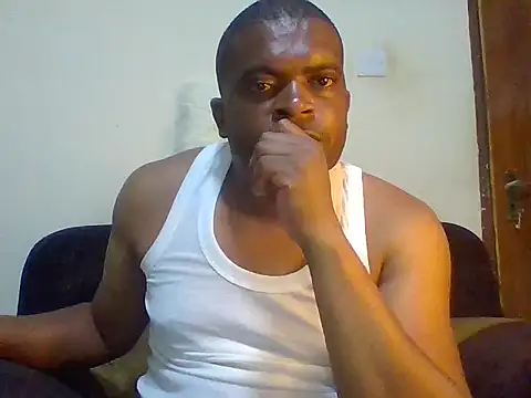 Snapshot of lui_cuuty chatting on October 1, 2025, 6:25 pm lui cuuty online show from October 1, 2025, 6:25 pm