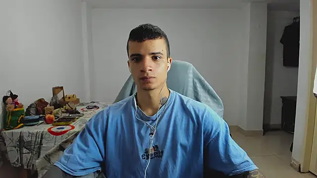 Snapshot of Balo_lovers chatting on January 26, 2025, 2:30 pm Balo lovers online show from January 26, 2025, 2:30 pm