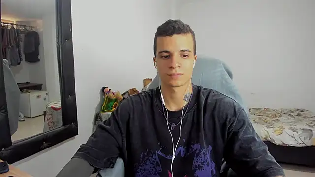 Snapshot of Balo_lovers chatting on February 11, 2025, 7:16 pm Balo lovers online show from February 11, 2025, 7:16 pm