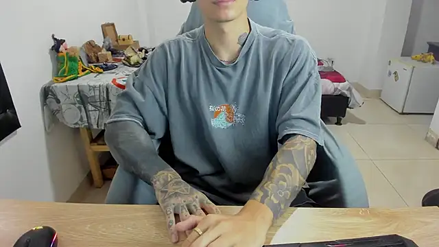 Snapshot of Balo_lovers chatting on February 27, 2025, 6:53 pm Balo lovers online show from February 27, 2025, 6:53 pm