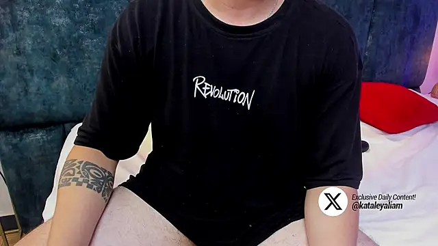 Snapshot of kataleyandliam chatting on February 14, 2025, 1:34 am kataleyandliam online show from February 14, 2025, 1:34 am