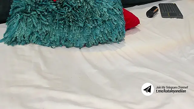 Snapshot of kataleyandliam chatting on February 28, 2025, 1:47 am kataleyandliam online show from February 28, 2025, 1:47 am