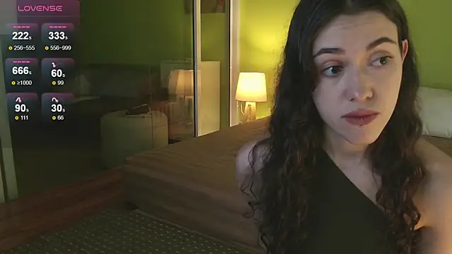 Snapshot of sadetuiningaa chatting on September 21, 2025, 1:07 am sadetuiningaa online show from September 21, 2025, 1:07 am