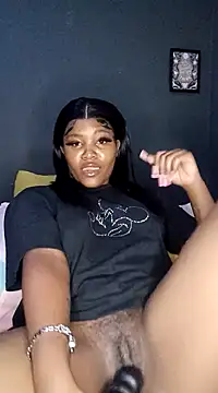 Snapshot of charmainexxx chatting on December 14, 2024, 5:47 pm charmainexxx online show from December 14, 2024, 5:47 pm