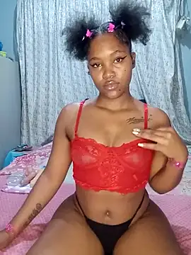 Snapshot of charmainexxx chatting on February 4, 2025, 8:28 pm charmainexxx online show from February 4, 2025, 8:28 pm
