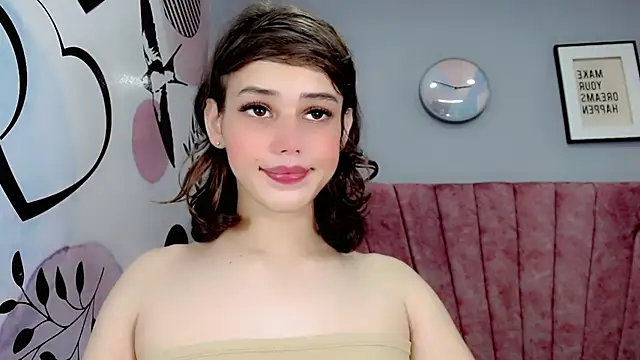 Snapshot of ValeriaAguilar chatting on December 6, 2024, 2:28 pm ValeriaAguilar online show from December 6, 2024, 2:28 pm