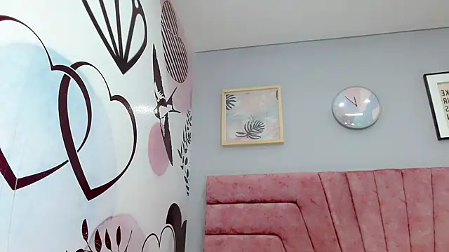 Snapshot of ValeriaAguilar chatting on January 10, 2025, 5:24 pm ValeriaAguilar online show from January 10, 2025, 5:24 pm