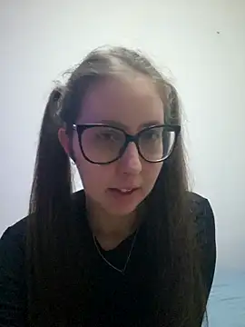 Snapshot of Sarah459 chatting on November 7, 2025, 3:56 pm Sarah459 online show from November 7, 2025, 3:56 pm