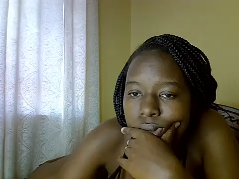 Snapshot of Oliviia_ chatting on January 7, 2025, 12:20 pm Oliviia  online show from January 7, 2025, 12:20 pm
