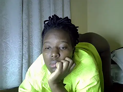 Snapshot of Oliviia_ chatting on January 8, 2025, 10:06 pm Oliviia  online show from January 8, 2025, 10:06 pm