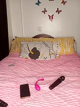 Snapshot of Oliviia_ chatting on October 1, 2025, 7:20 pm Oliviia  online show from October 1, 2025, 7:20 pm
