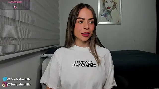 isabelhills online show from October 14, 2025, 11:49 pm