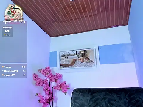 Snapshot of caro_sweett chatting on December 28, 2024, 11:05 pm caro sweett online show from December 28, 2024, 11:05 pm