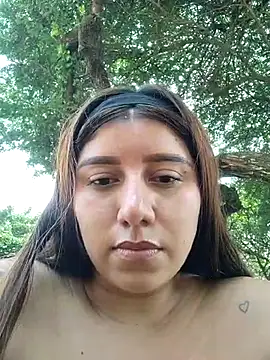 Snapshot of caro_sweett chatting on February 27, 2025, 3:59 pm caro sweett online show from February 27, 2025, 3:59 pm