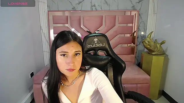 Snapshot of lizzyluk_ch chatting on January 16, 2025, 1:27 am lizzyluk ch online show from January 16, 2025, 1:27 am