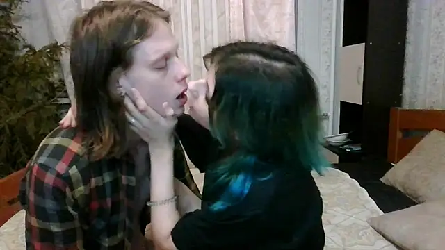 Snapshot of Crystal_Love_Porn chatting on January 19, 2025, 1:43 am Crystal Love Porn online show from January 19, 2025, 1:43 am